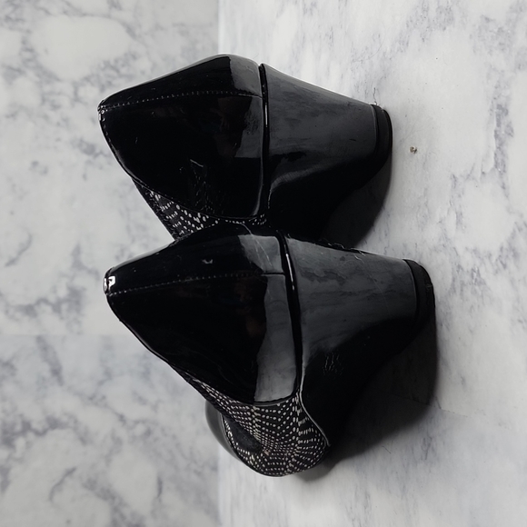 Life stride soft system flex comfort patent wedge shoes - Picture 3 of 6